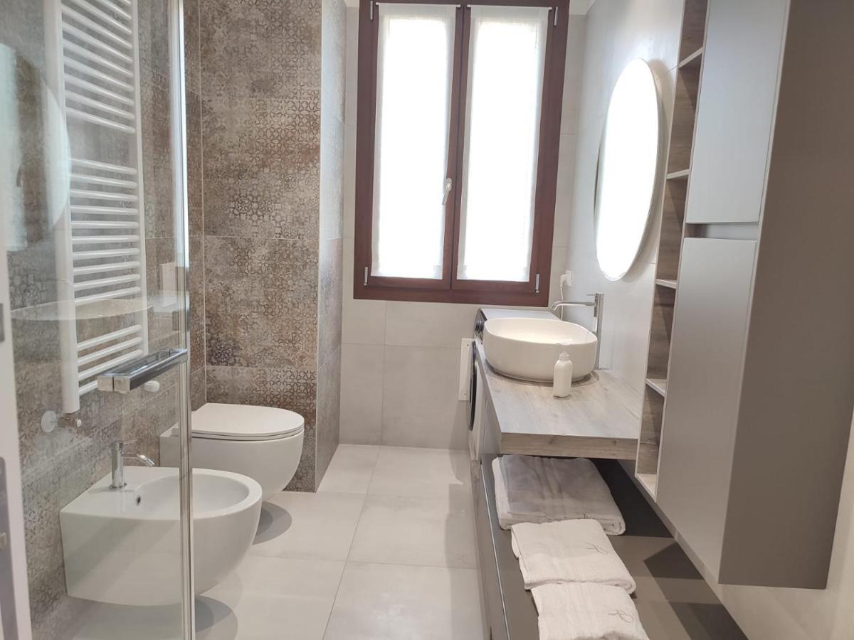 Al Ponte Design Apartment โกเนลยาโน ภายนอก รูปภาพ