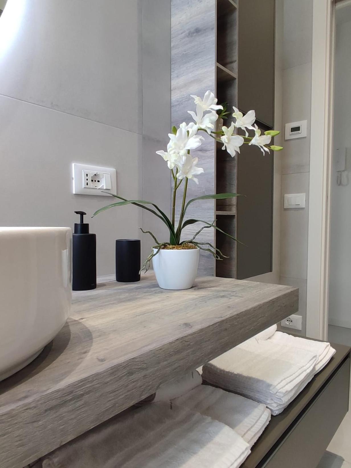 Al Ponte Design Apartment โกเนลยาโน ภายนอก รูปภาพ